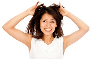 Nguyên nhân gây rụng tóc nhiều vào mùa hè