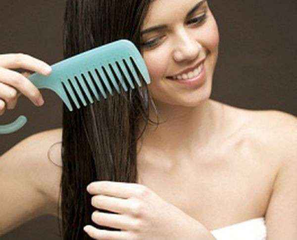 TIP] Làm thế nào để tóc không bị bông xù bạn cần biết! - REVIEW ĐẸP